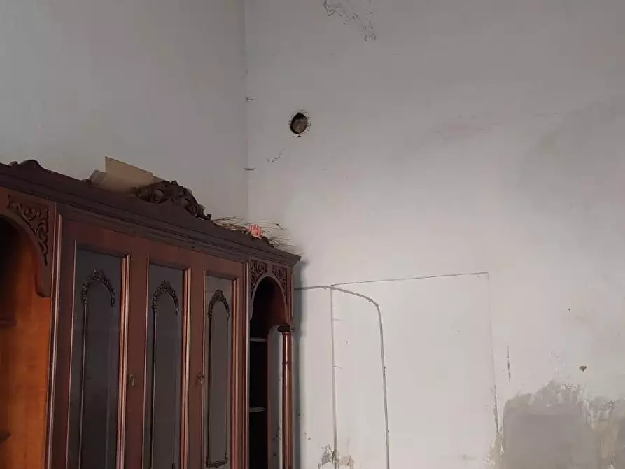 Immagine 4 di Magazzino in affitto  a Vicopisano