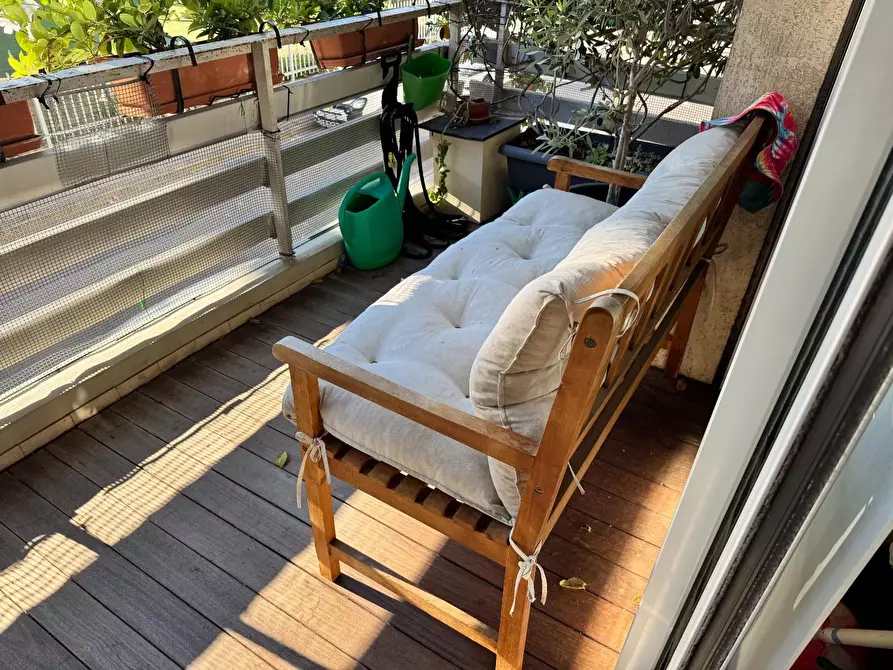 Immagine 2 di Appartamento in vendita  a Viareggio