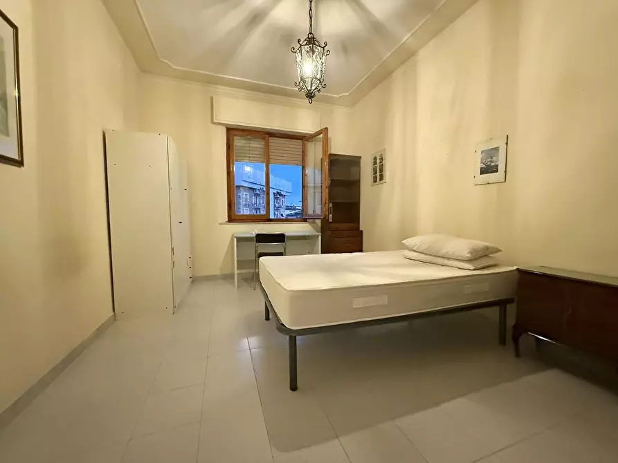 Immagine 6 di Appartamento in affitto  a Siena