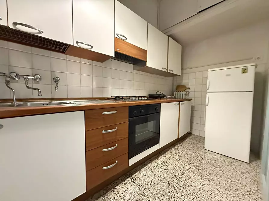 Immagine 4 di Appartamento in affitto  a Siena