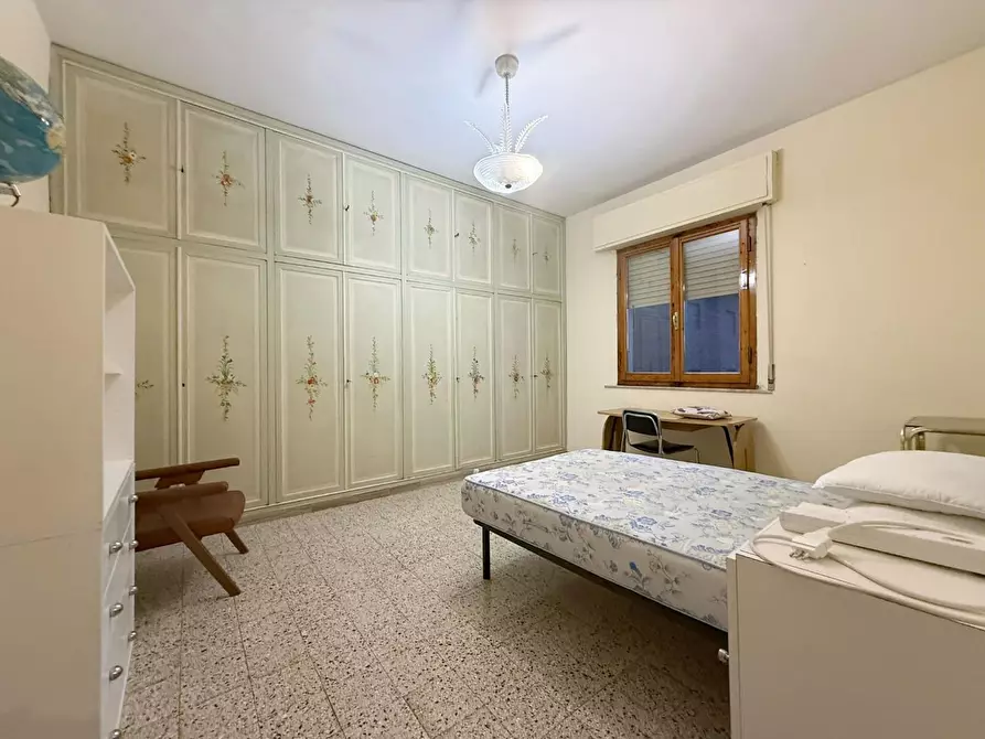 Immagine 7 di Appartamento in affitto  a Siena