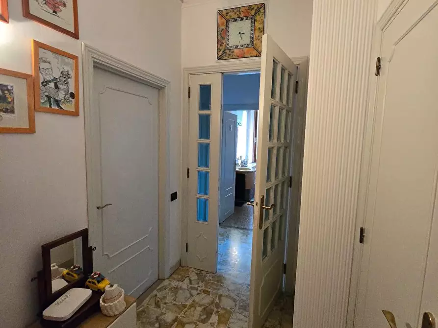 Immagine 8 di Appartamento in vendita  a Siena