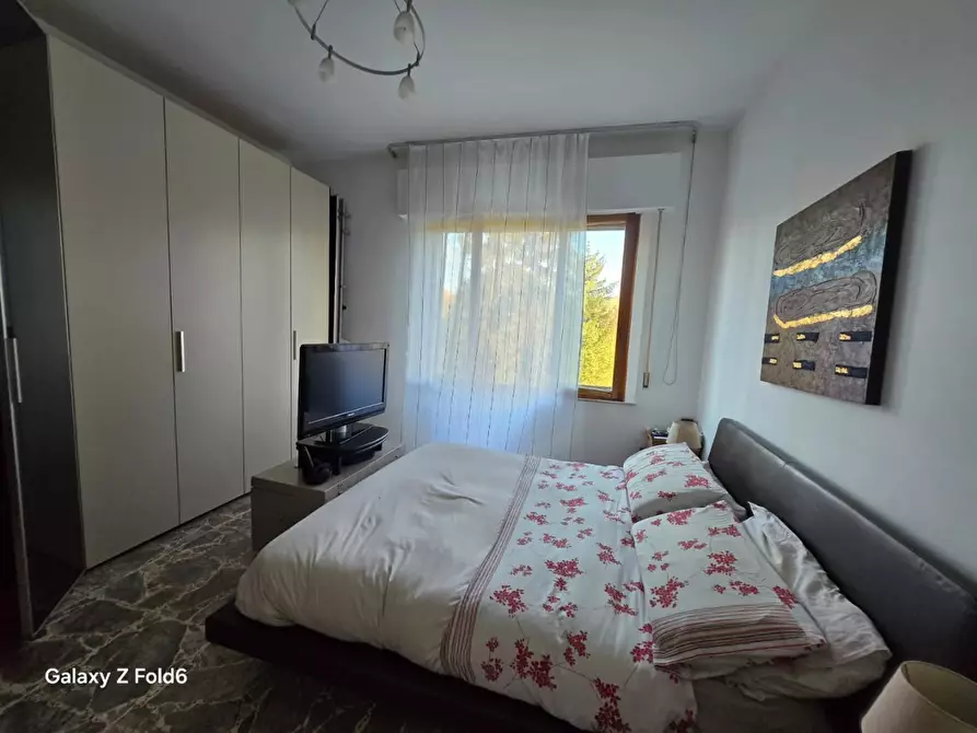 Immagine 10 di Appartamento in vendita  a Siena