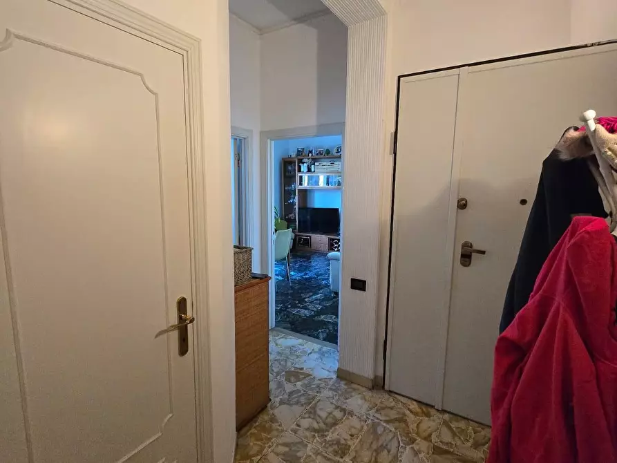 Immagine 12 di Appartamento in vendita  a Siena