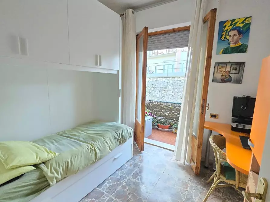 Immagine 15 di Appartamento in vendita  a Siena