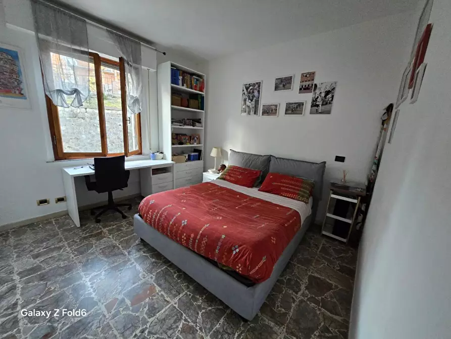 Immagine 14 di Appartamento in vendita  a Siena