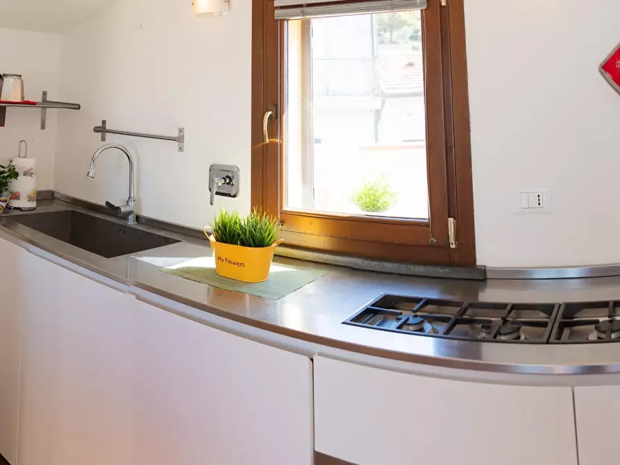 Immagine 14 di Mansarda in vendita  a Rosignano Marittimo