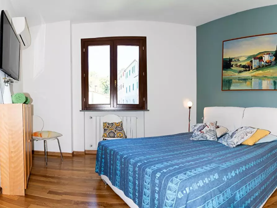 Immagine 26 di Mansarda in vendita  a Rosignano Marittimo