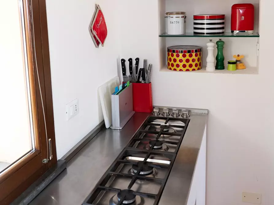 Immagine 13 di Mansarda in vendita  a Rosignano Marittimo