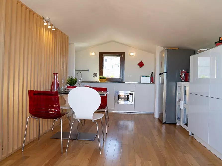 Immagine 15 di Mansarda in vendita  a Rosignano Marittimo