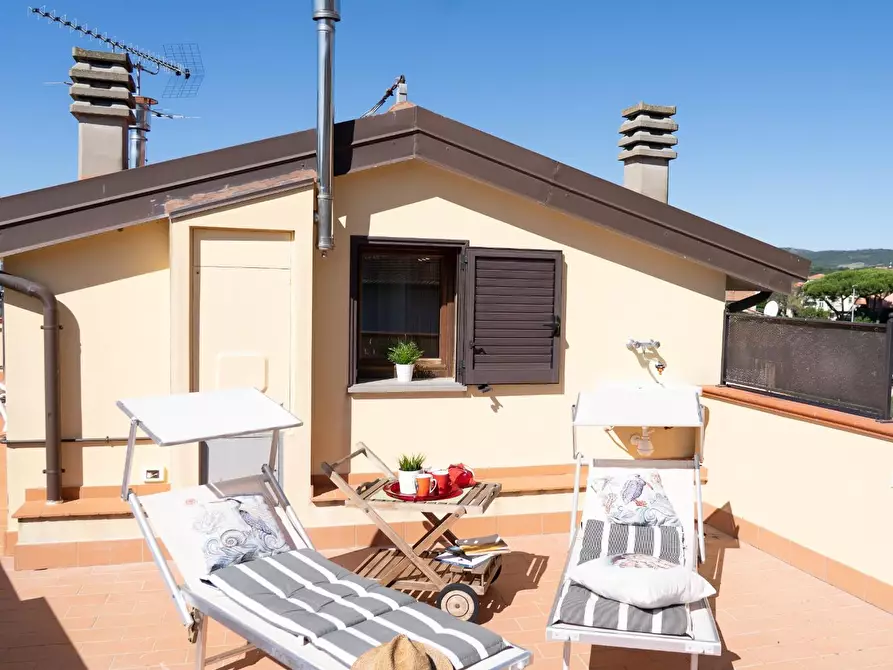 Immagine 4 di Mansarda in vendita  a Rosignano Marittimo