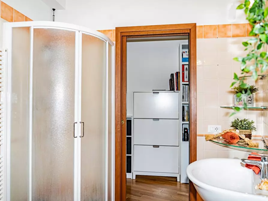 Immagine 27 di Mansarda in vendita  a Rosignano Marittimo