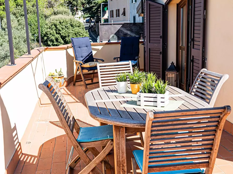 Immagine 7 di Mansarda in vendita  a Rosignano Marittimo