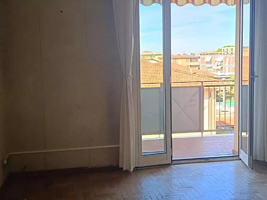 Immagine 10 di Appartamento in vendita  a Cascina