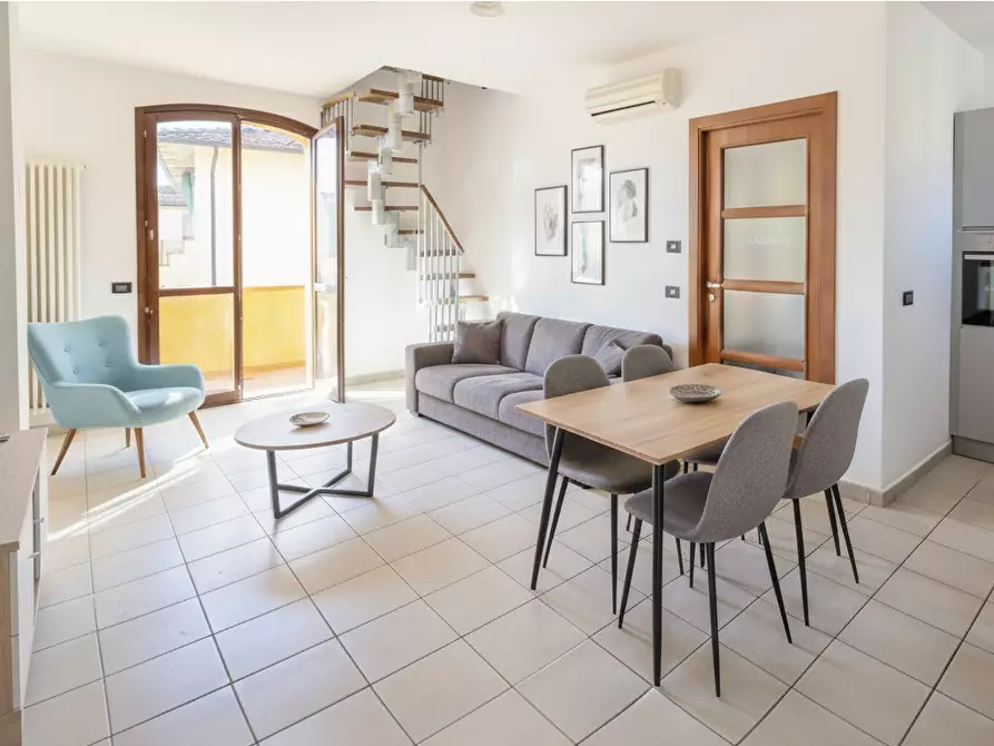 Immagine 2 di Appartamento in vendita  a Ponsacco