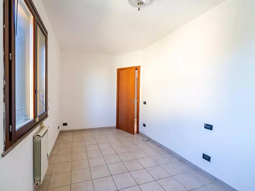 Immagine 18 di Appartamento in vendita  a Ponsacco