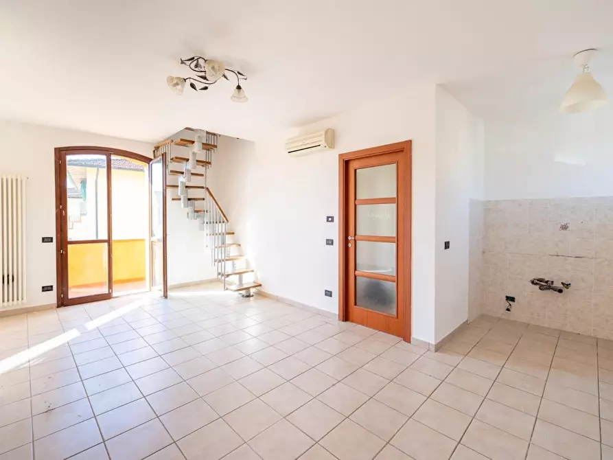 Immagine 3 di Appartamento in vendita  a Ponsacco