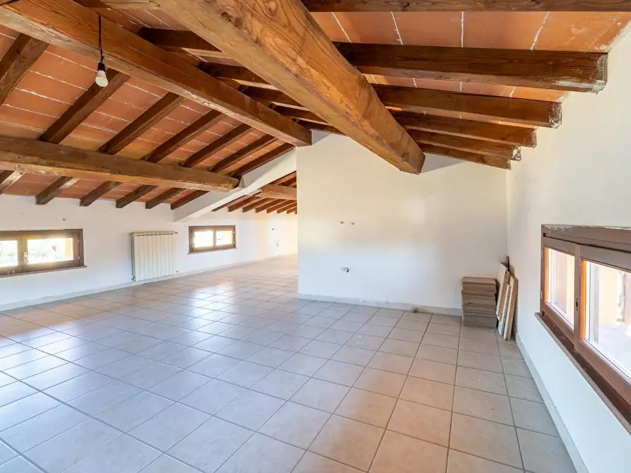 Immagine 10 di Appartamento in vendita  a Ponsacco