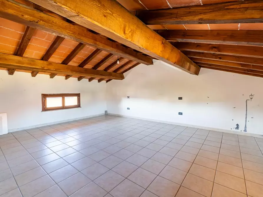 Immagine 9 di Appartamento in vendita  a Ponsacco