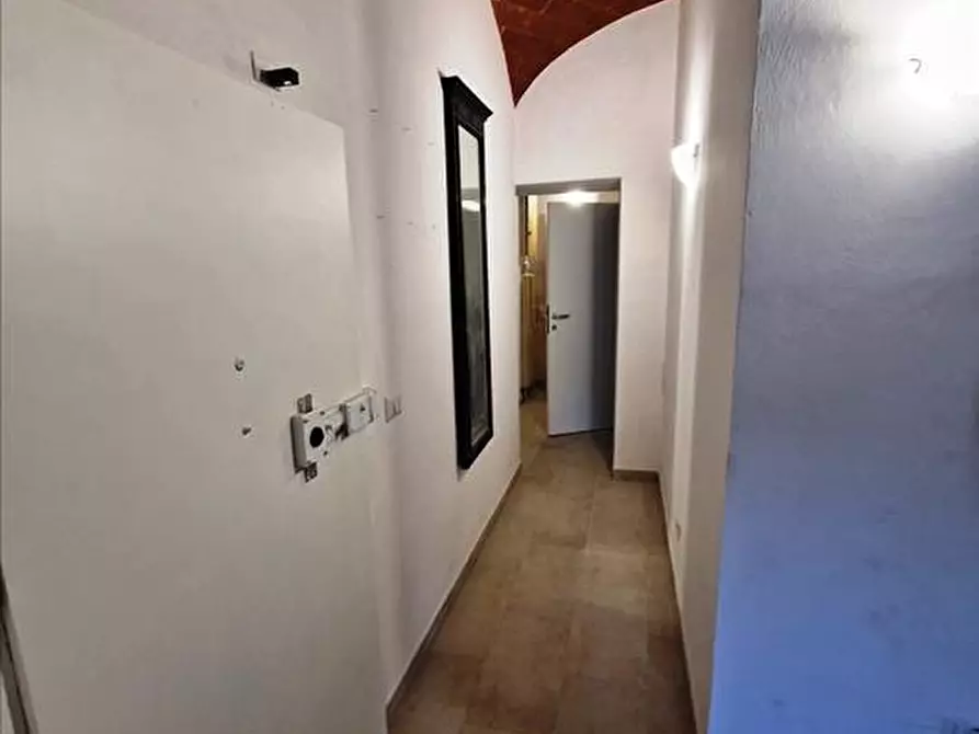 Immagine 5 di Appartamento in vendita  a Siena