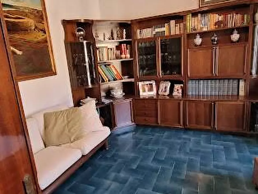 Immagine 6 di Porzione di casa in affitto  a Vezzano Ligure