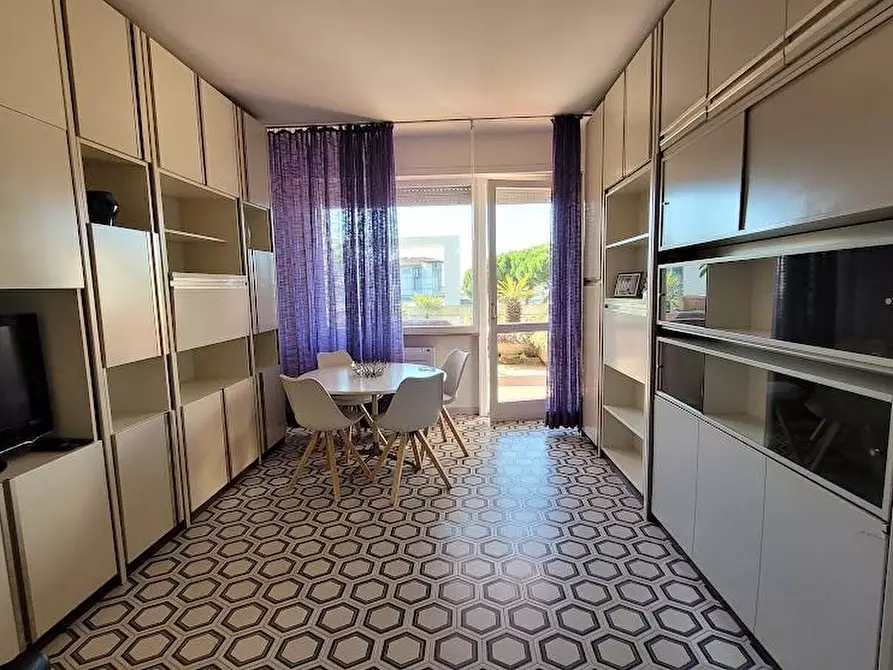 Immagine 3 di Appartamento in affitto  a Carrara