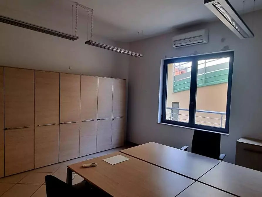 Immagine 3 di Ufficio in affitto  a Pisa