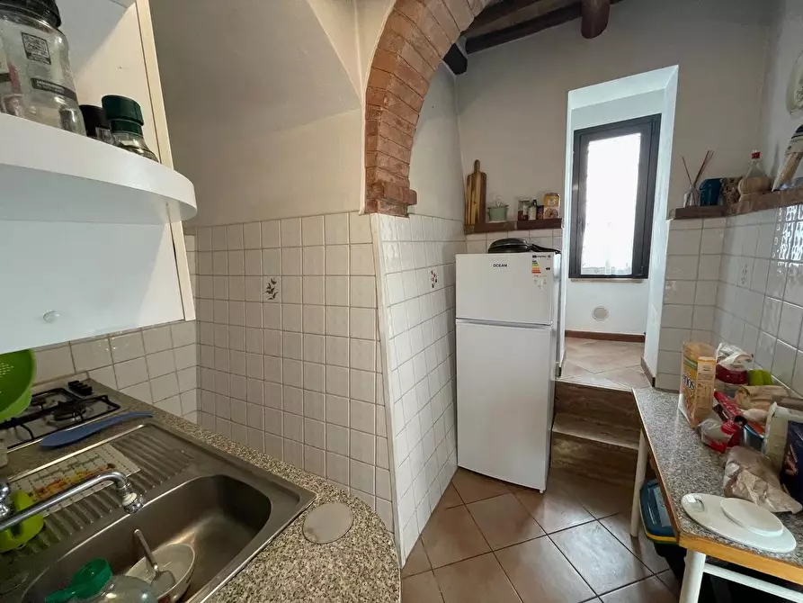 Immagine 8 di Appartamento in vendita  a Siena