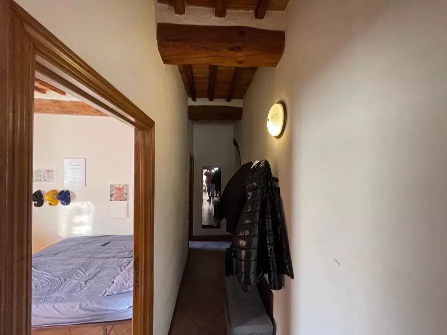 Immagine 20 di Appartamento in vendita  a Siena
