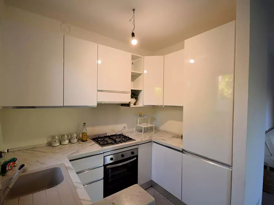 Immagine 8 di Casa bifamiliare in vendita  a Montignoso