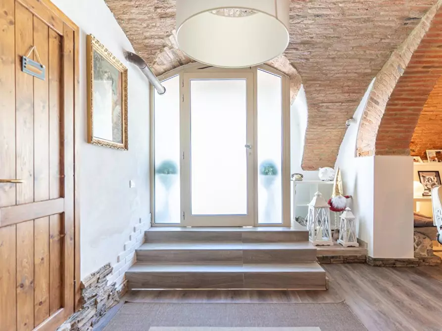 Immagine 2 di Appartamento in vendita  a Empoli