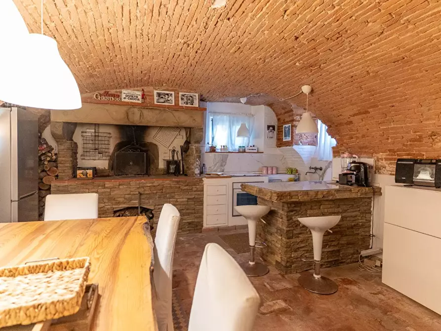 Immagine 40 di Appartamento in vendita  a Empoli