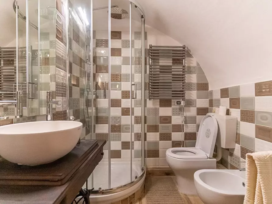 Immagine 42 di Appartamento in vendita  a Empoli