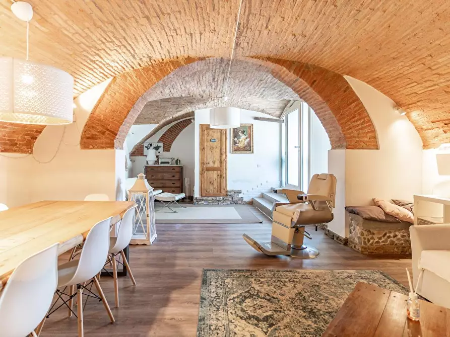 Immagine 1 di Appartamento in vendita  a Empoli