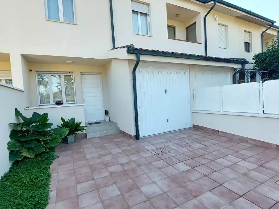 Immagine 2 di Villetta a schiera in vendita  a Montopoli In Val D'arno