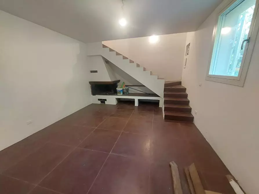 Immagine 5 di Terratetto in vendita  a Pontedera