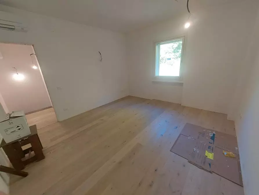 Immagine 18 di Terratetto in vendita  a Pontedera