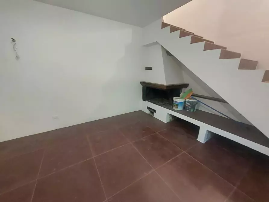 Immagine 6 di Terratetto in vendita  a Pontedera