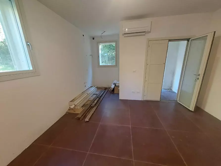 Immagine 9 di Terratetto in vendita  a Pontedera