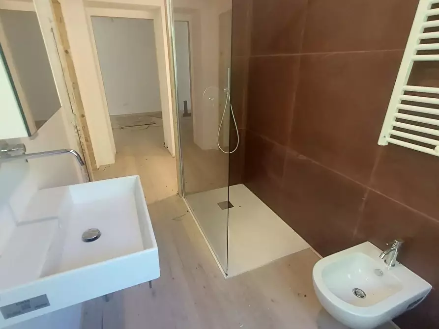 Immagine 21 di Terratetto in vendita  a Pontedera