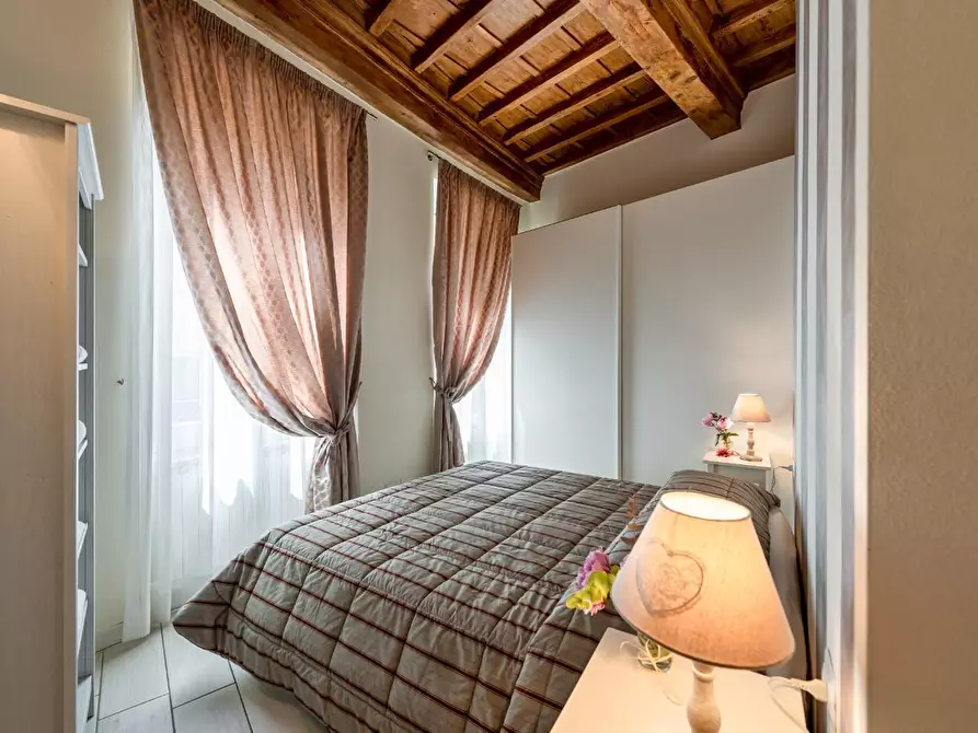 Immagine 4 di Appartamento in vendita  a Firenze