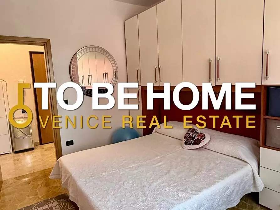 Immagine 15 di Appartamento in vendita  a Venezia