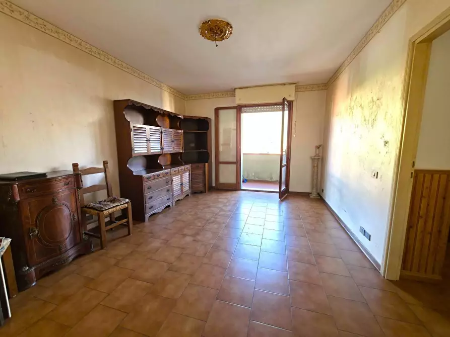 Immagine 3 di Appartamento in vendita  a Massa