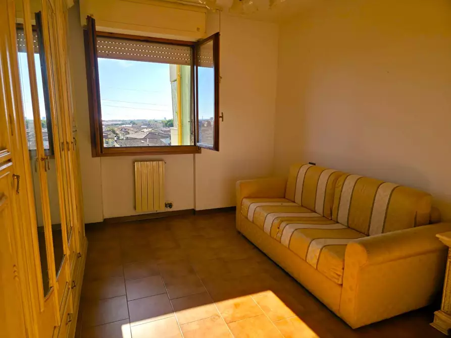 Immagine 14 di Appartamento in vendita  a Massa