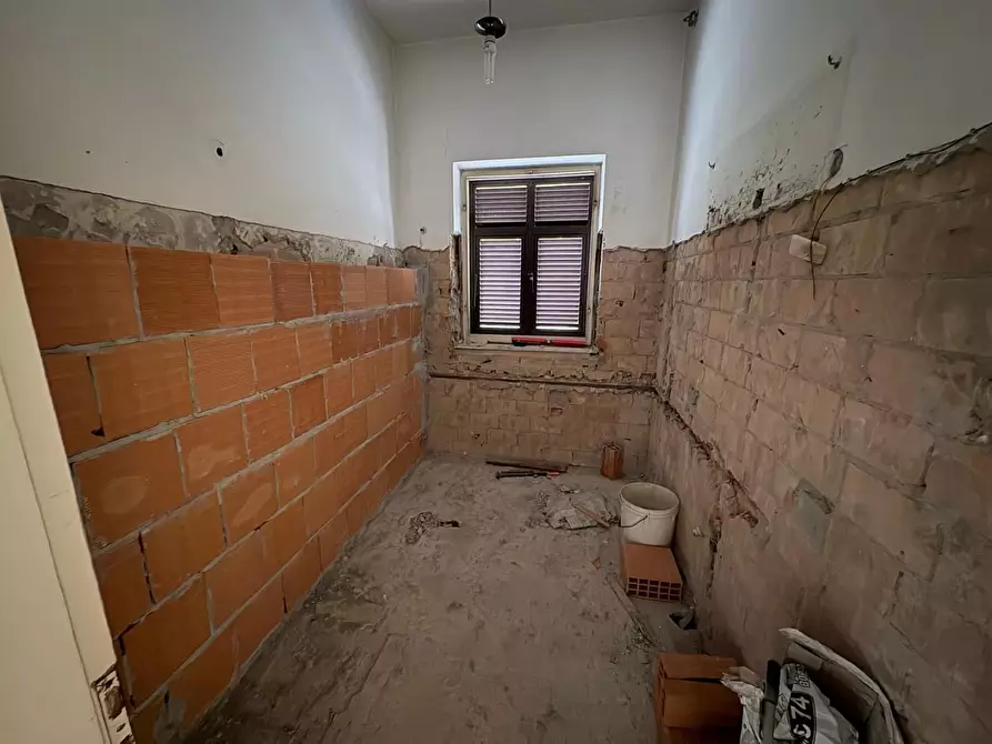 Immagine 12 di Appartamento in vendita  a Montignoso