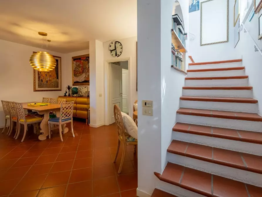Immagine 17 di Villa in vendita  a Forte Dei Marmi