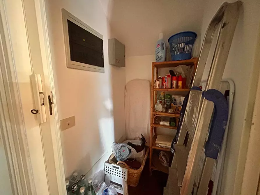 Immagine 8 di Villa in vendita  a Forte Dei Marmi