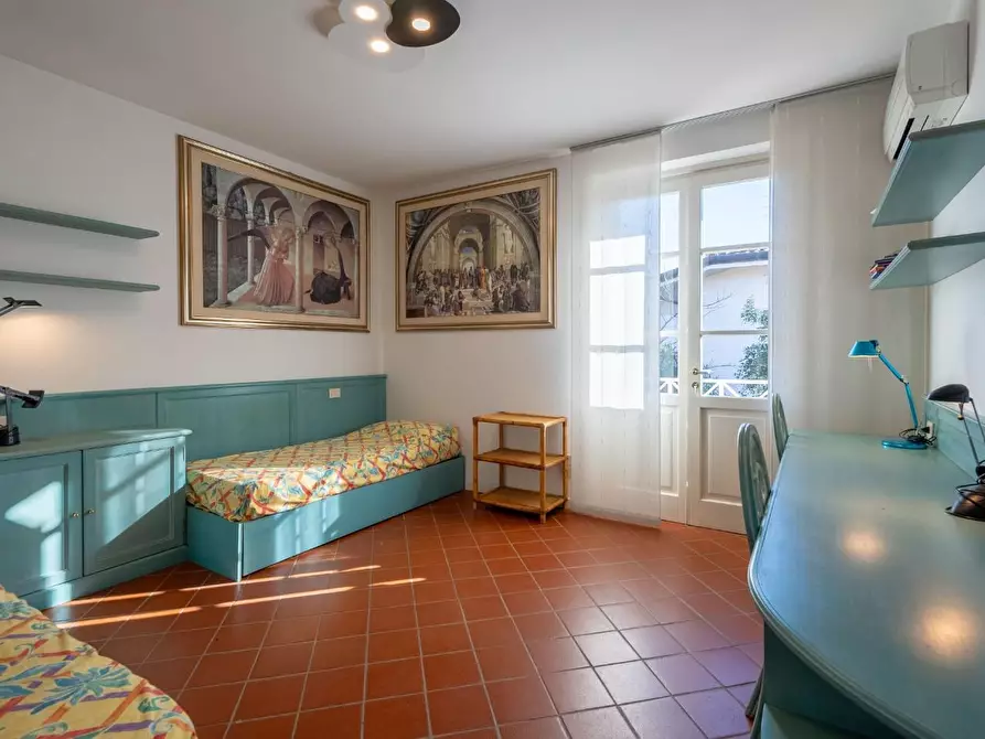 Immagine 25 di Villa in vendita  a Forte Dei Marmi