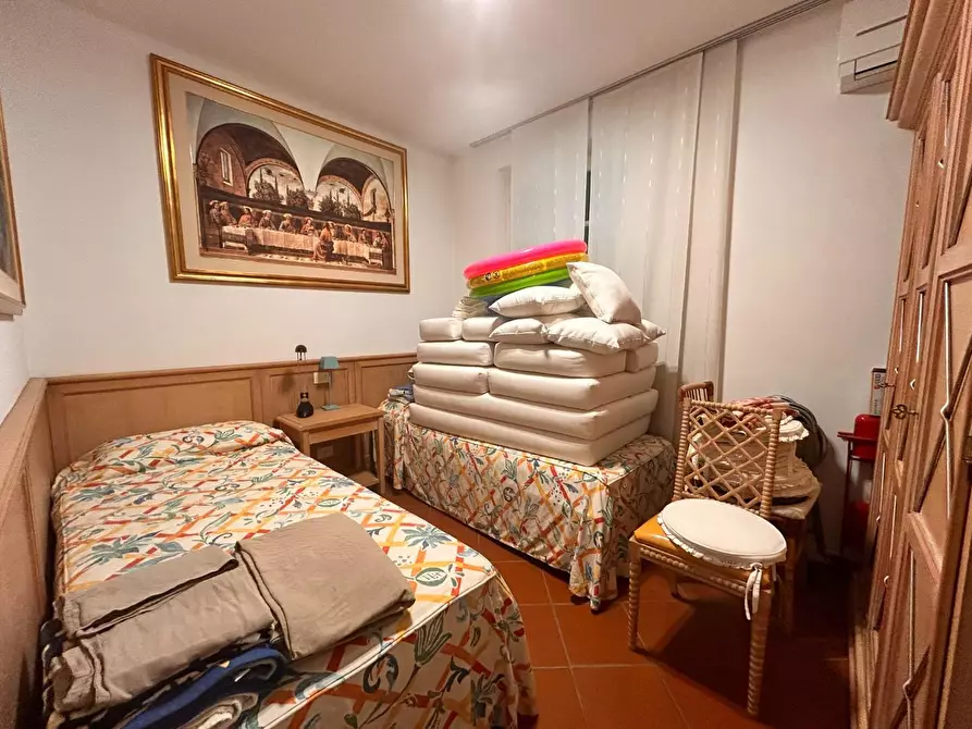 Immagine 5 di Villa in vendita  a Forte Dei Marmi