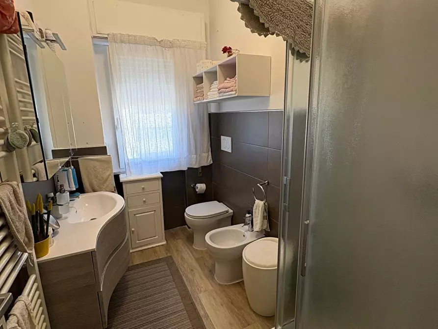 Immagine 12 di Appartamento in vendita  a Pietrasanta